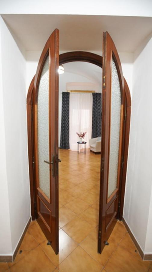 Maison Soso Наполи Екстериор снимка